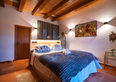 Cómoda y exclusiva suite disponible en Finca Bernia Experience